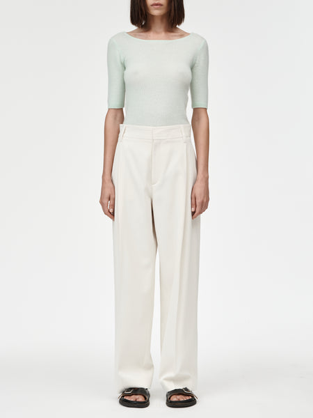 Mid Rise Single Pleat Front Trouser in Ivory